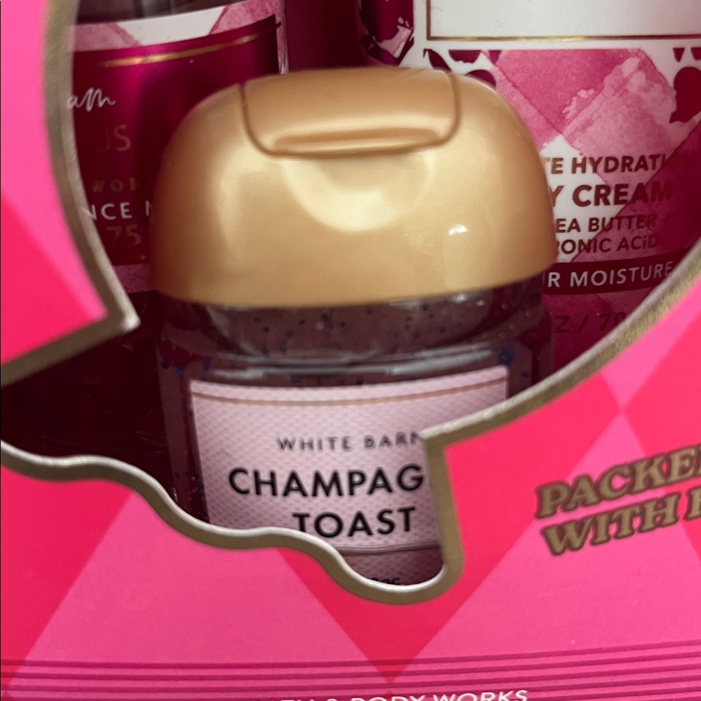 Bath & Body Works Pink‎ and Gold Candy-Coated Trio Set NEW - Picture 4 of 7